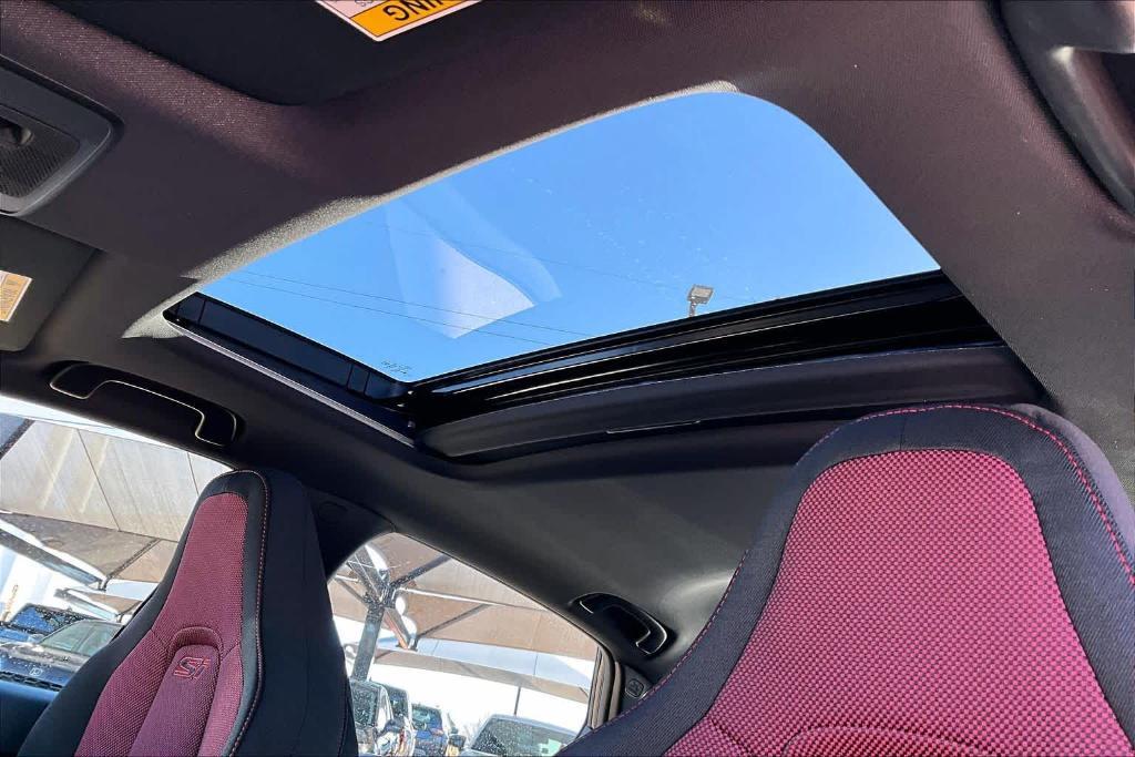 new 2026 Honda Civic Si car, priced at $33,065