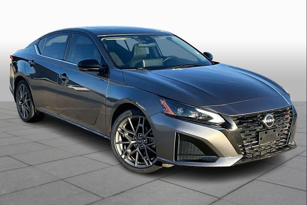 used 2023 Nissan Altima car, priced at $24,154