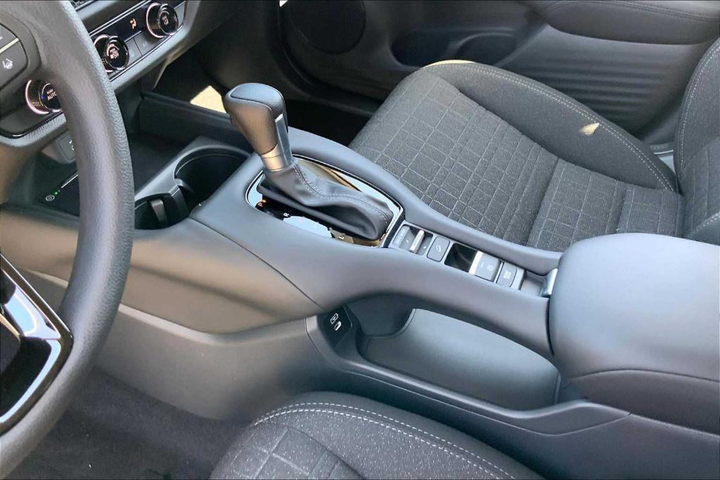 new 2026 Honda HR-V car, priced at $28,280