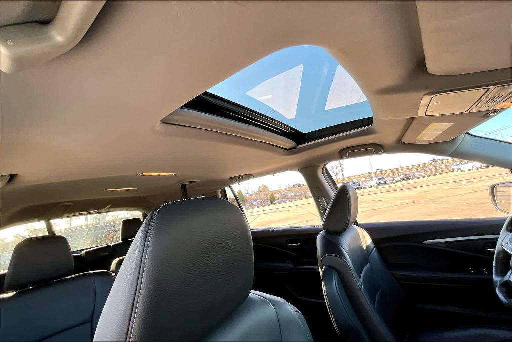 used 2021 Honda Pilot car, priced at $26,449