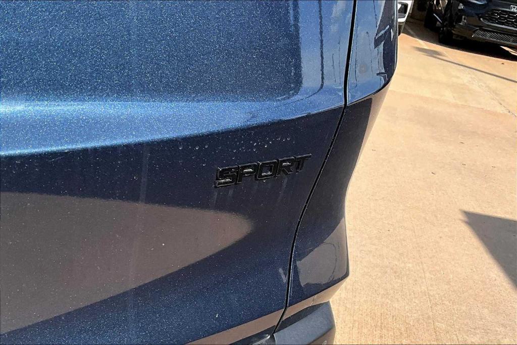 new 2026 Honda CR-V Hybrid car, priced at $39,550