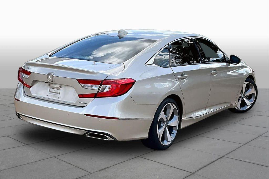 used 2018 Honda Accord car, priced at $26,249