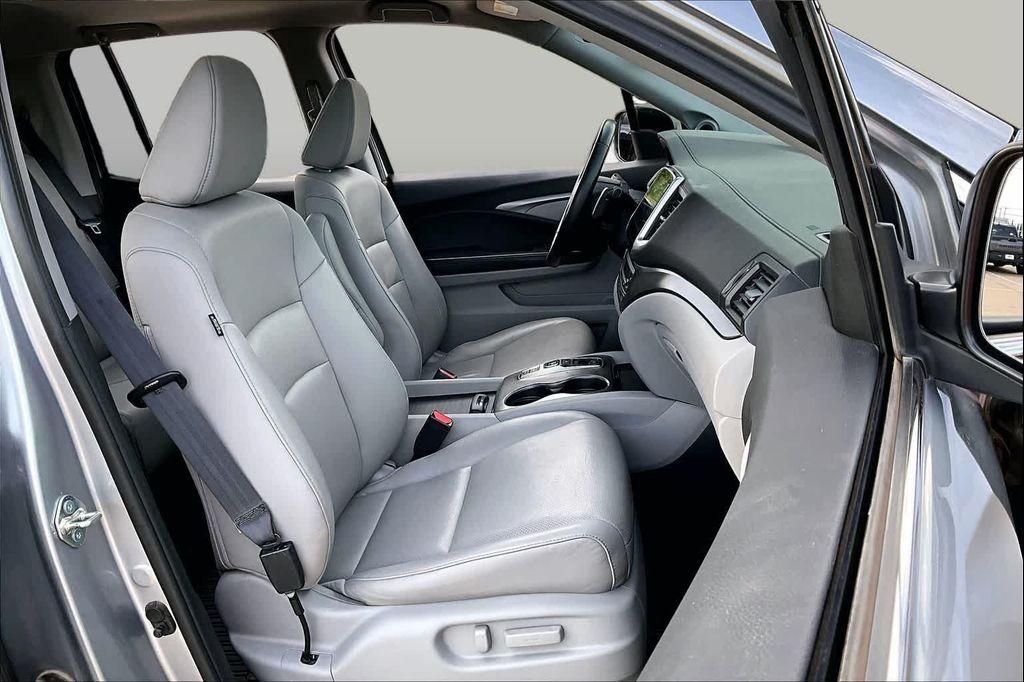 used 2020 Honda Ridgeline car, priced at $28,393