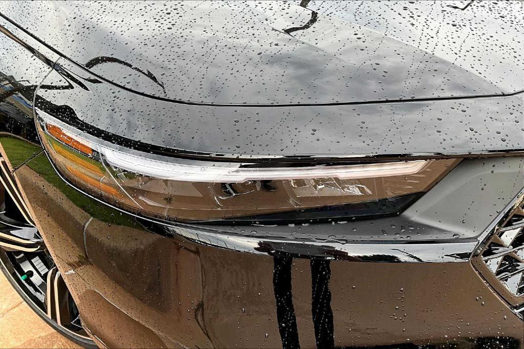 new 2025 Honda Accord Hybrid car, priced at $33,975