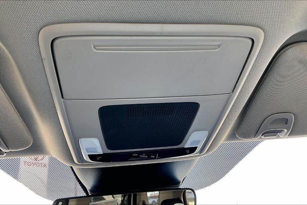 new 2025 Honda Pilot car, priced at $46,565