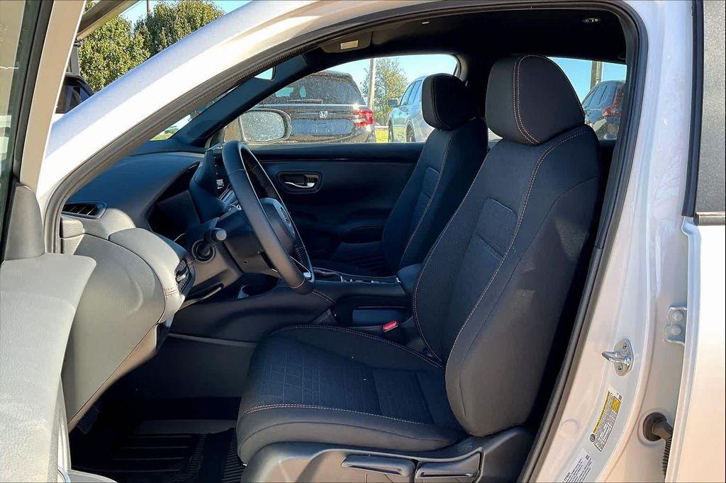 new 2026 Honda HR-V car, priced at $29,654