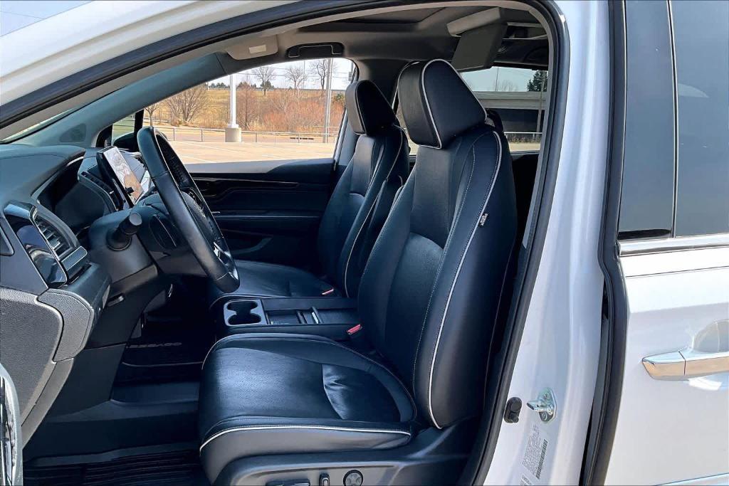 used 2023 Honda Odyssey car, priced at $37,455