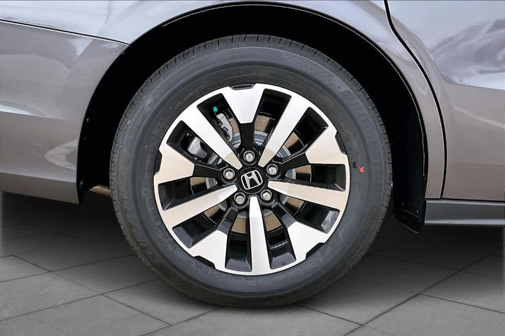 new 2026 Honda Odyssey car, priced at $42,665