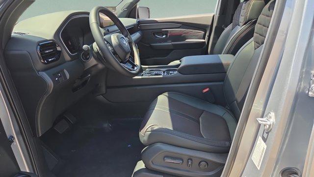 new 2026 Honda Pilot car, priced at $57,581
