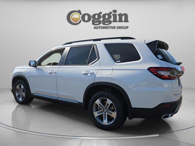 new 2026 Honda Pilot car, priced at $47,440