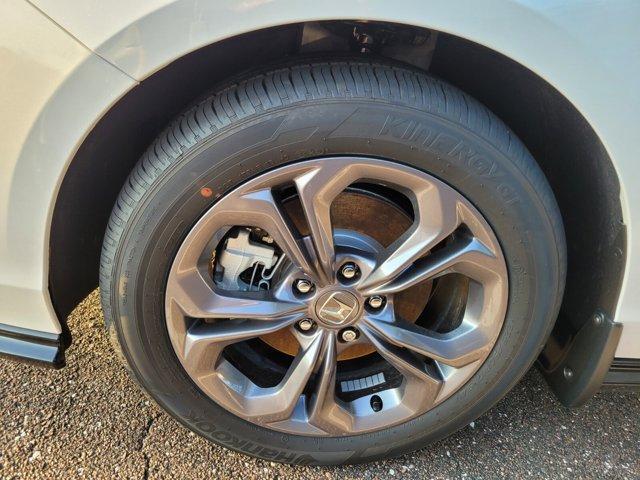 new 2025 Honda Accord Hybrid car, priced at $35,700