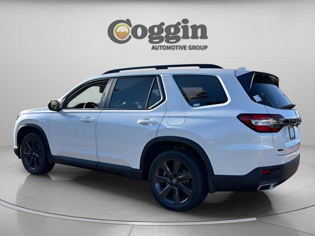 new 2025 Honda Pilot car, priced at $43,230