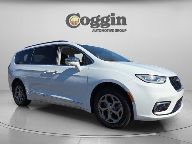used 2022 Chrysler Pacifica car, priced at $32,791