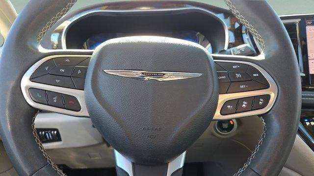 used 2022 Chrysler Pacifica car, priced at $32,791