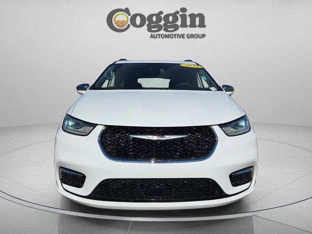 used 2022 Chrysler Pacifica car, priced at $32,791