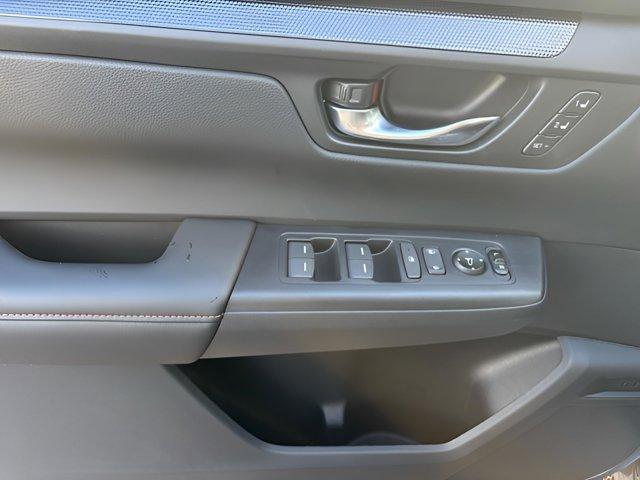new 2026 Honda CR-V Hybrid car, priced at $39,157
