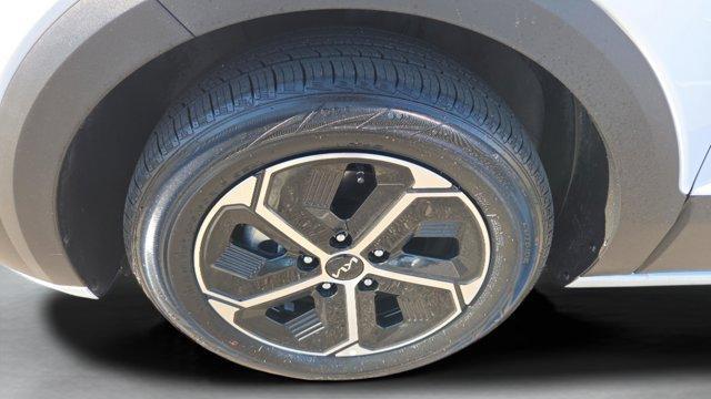 used 2025 Kia Niro car, priced at $22,291