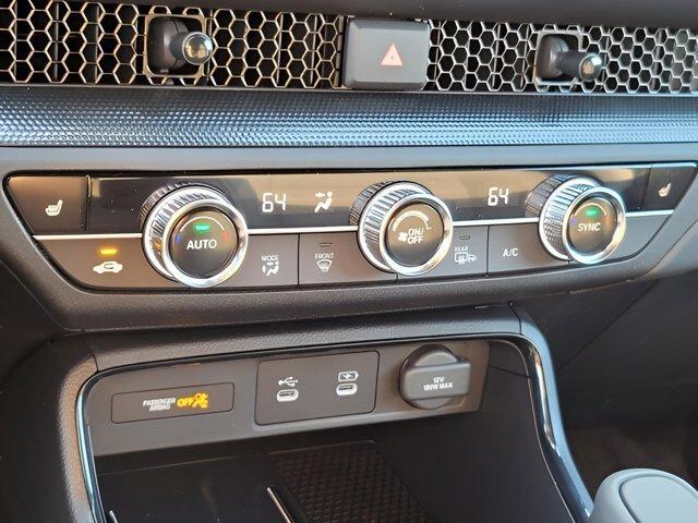 new 2026 Honda CR-V Hybrid car, priced at $39,660