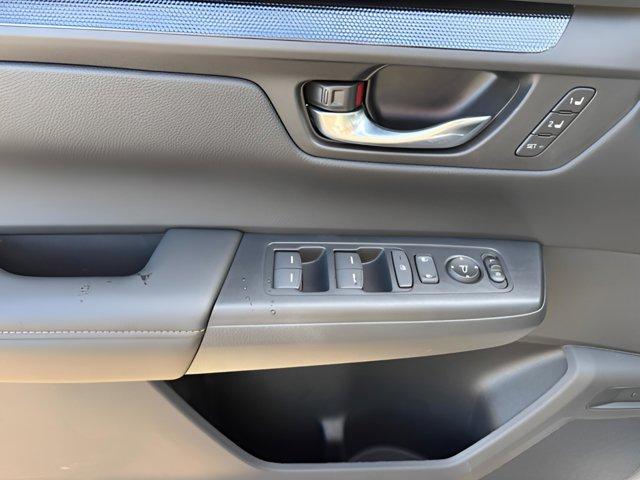 new 2026 Honda CR-V Hybrid car, priced at $39,589