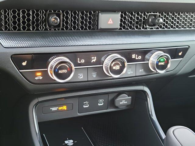 new 2026 Honda CR-V Hybrid car, priced at $39,157