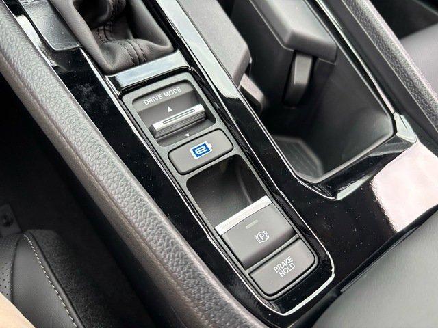 new 2025 Honda Accord Hybrid car, priced at $35,314