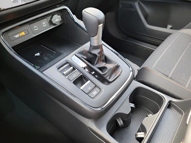 new 2026 Honda CR-V Hybrid car, priced at $39,605