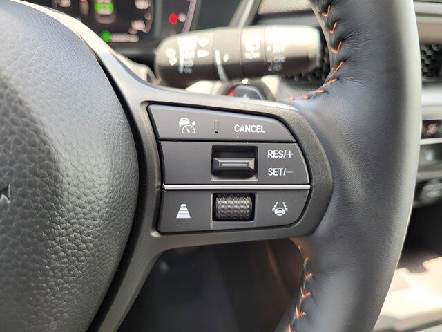 new 2026 Honda CR-V Hybrid car, priced at $39,605