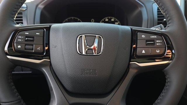 new 2026 Honda Odyssey car, priced at $43,079