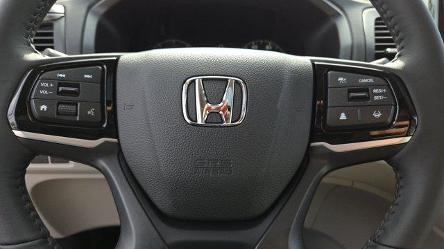 new 2026 Honda Odyssey car, priced at $43,079