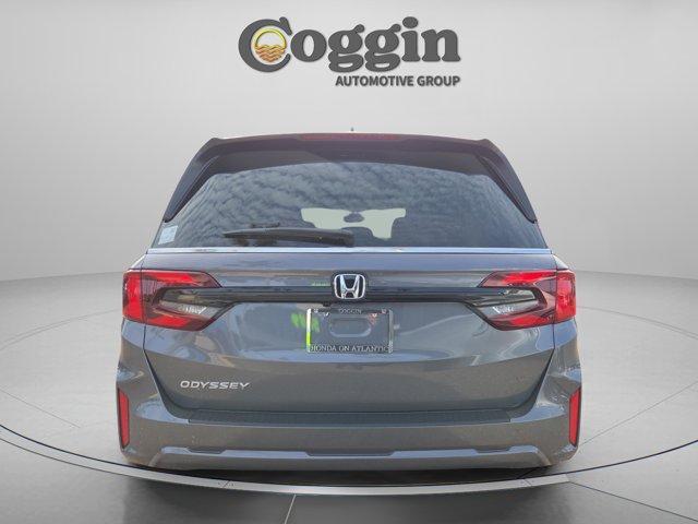 new 2026 Honda Odyssey car, priced at $43,079