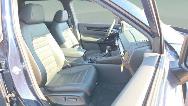 new 2026 Honda CR-V Hybrid car, priced at $41,654