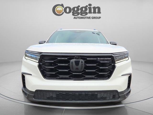 used 2025 Honda Pilot car, priced at $46,500