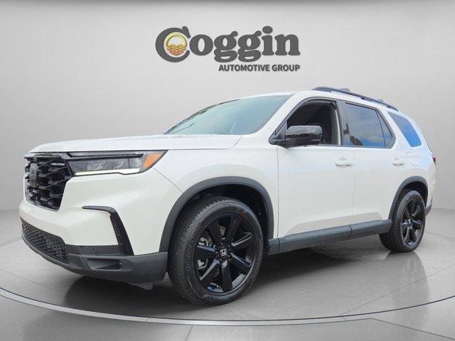 used 2025 Honda Pilot car, priced at $46,500