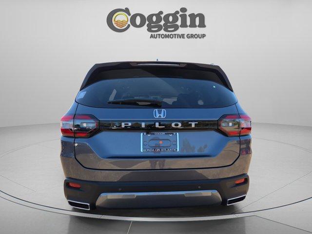 new 2026 Honda Pilot car, priced at $46,985