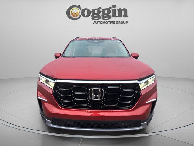 new 2025 Honda Pilot car, priced at $51,645