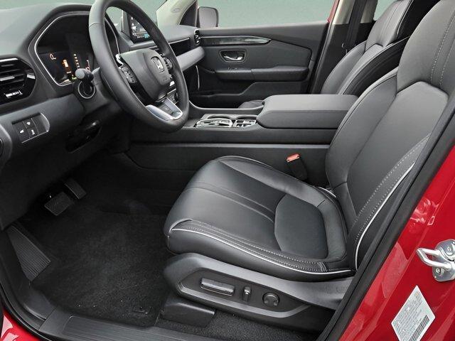 new 2025 Honda Pilot car, priced at $51,645