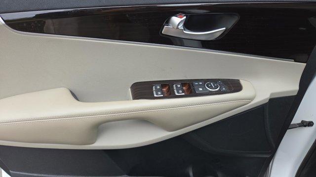 used 2019 Kia Sorento car, priced at $13,999