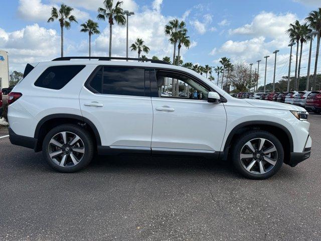 new 2025 Honda Pilot car, priced at $46,760