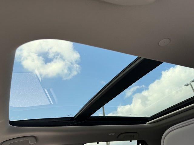 new 2025 Honda Pilot car, priced at $46,760