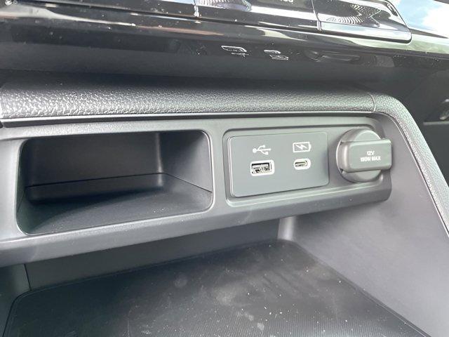 new 2025 Honda Pilot car, priced at $43,447