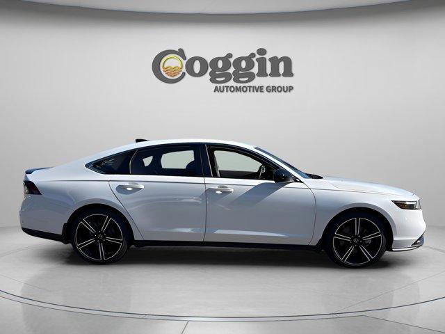 new 2025 Honda Accord Hybrid car, priced at $34,696