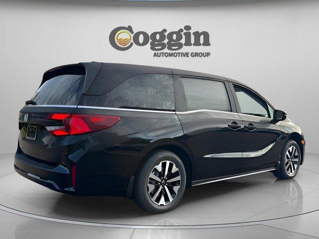 new 2026 Honda Odyssey car, priced at $42,633