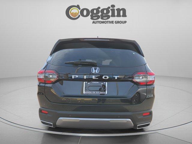 new 2026 Honda Pilot car, priced at $46,985