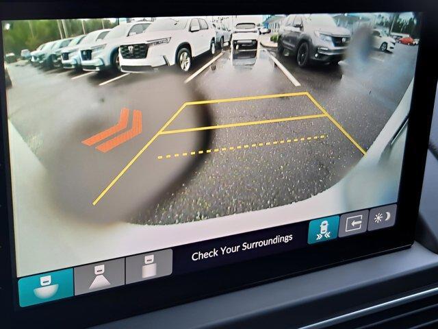 new 2025 Honda Pilot car, priced at $48,223