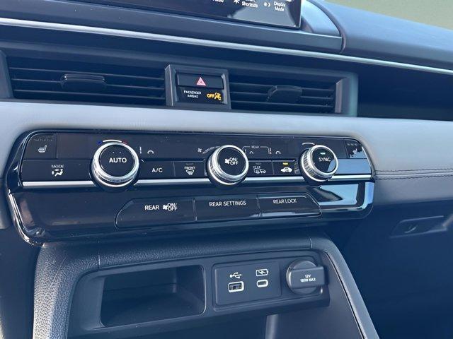 new 2025 Honda Pilot car, priced at $47,593