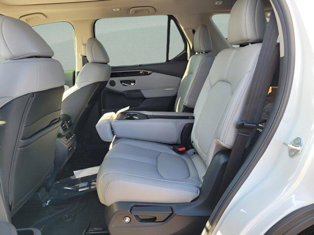 new 2025 Honda Pilot car, priced at $47,593