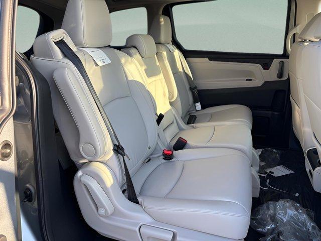 new 2026 Honda Odyssey car, priced at $42,633