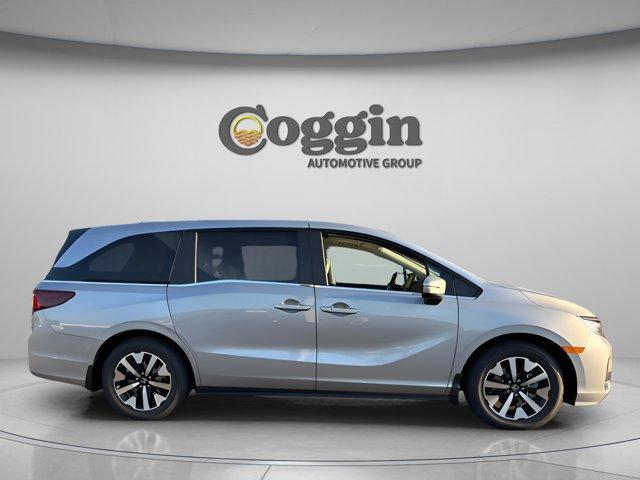 new 2026 Honda Odyssey car, priced at $42,633