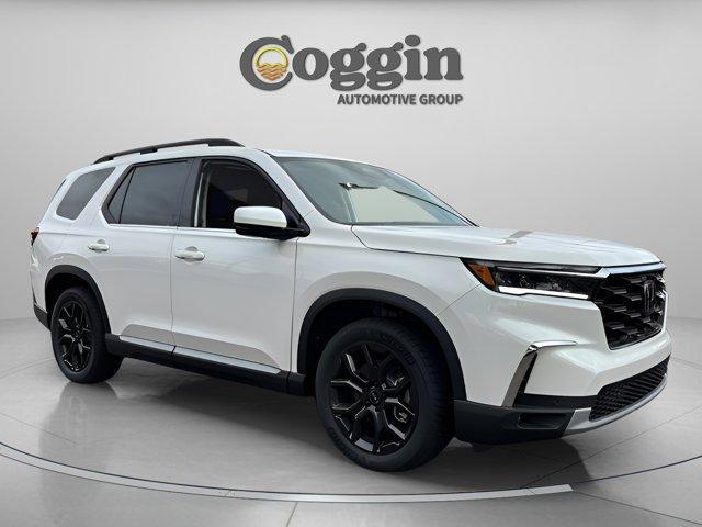 new 2025 Honda Pilot car, priced at $48,463