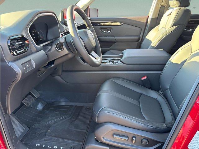 new 2025 Honda Pilot car, priced at $49,544